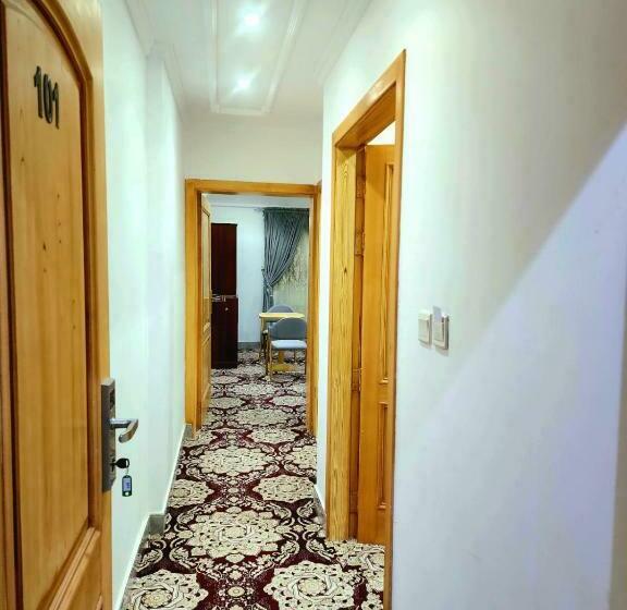 سوئیت 2 خوابه, فندق ظاظا