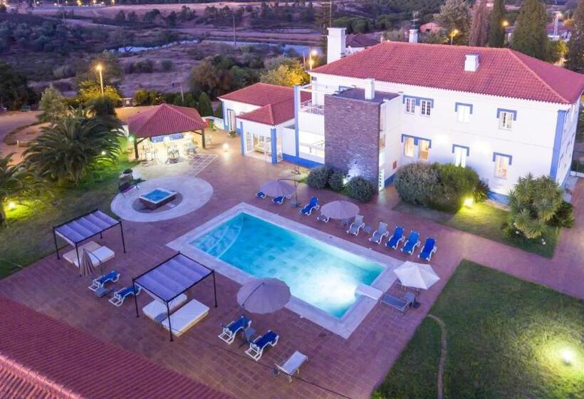 חדר סטנדרט נוף לבריכה, Lousal Grandola