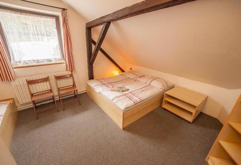 اتاق استاندارد چهار تخته, Horská Chata Hubert