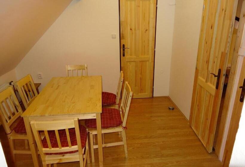 آپارتمان 3 خوابه, Horská Chata Hubert