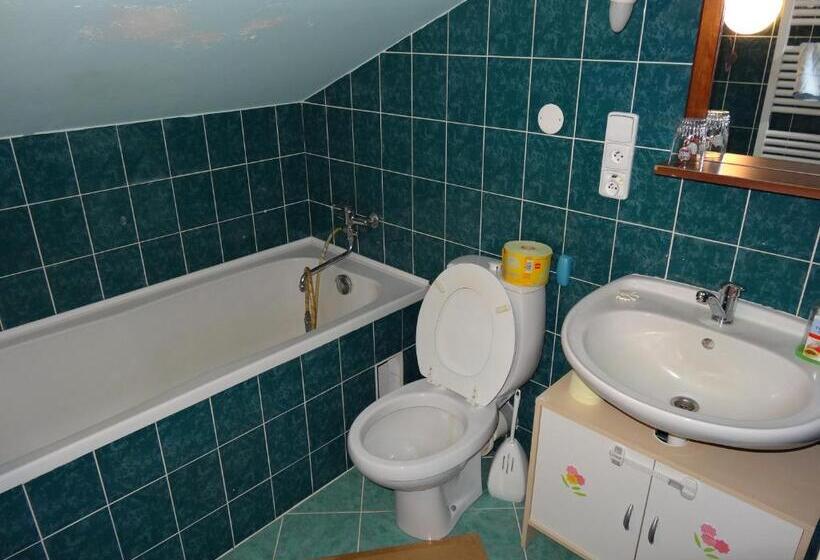 آپارتمان 3 خوابه, Horská Chata Hubert