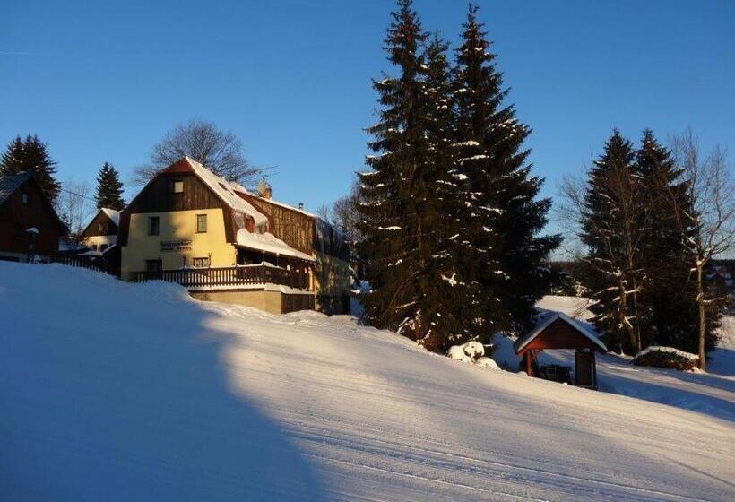 اتاق استاندارد, Horská Chata Hubert