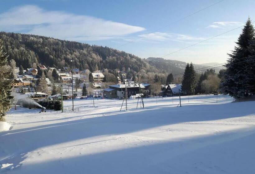 اتاق استاندارد, Horská Chata Hubert