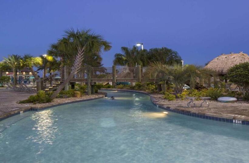 بنگله خانوادگی, The Darlings  Poolside Paradise