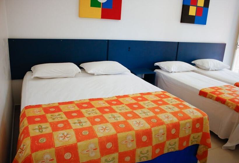 חדר סופריור לארבעה, Açoriano