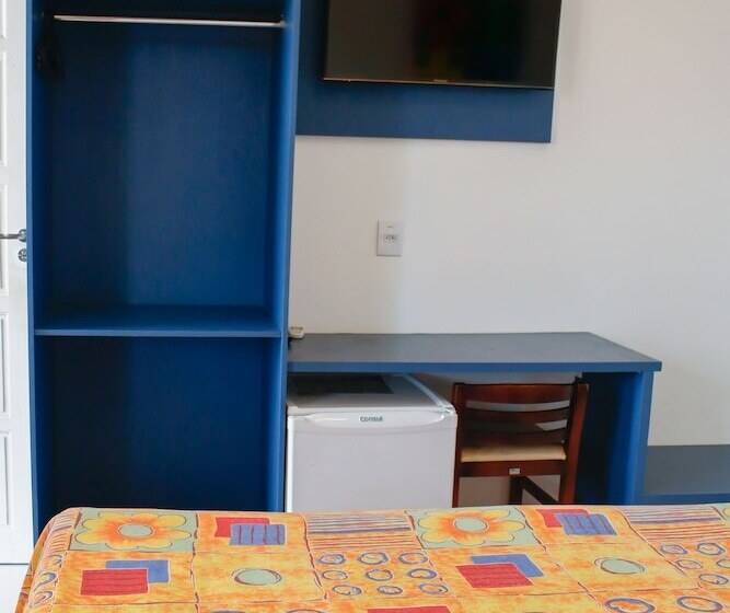 חדר סופריור לארבעה, Açoriano