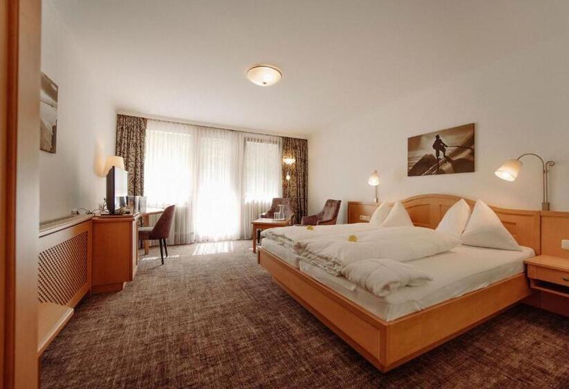 اتاق استاندارد, Alte Post