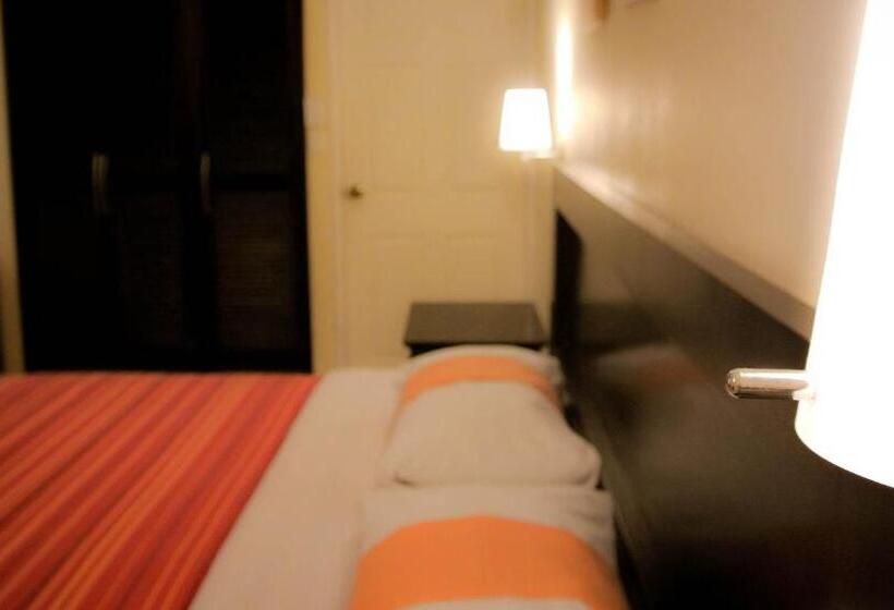 غرفة سوبيريور سرير كينج, Arribo