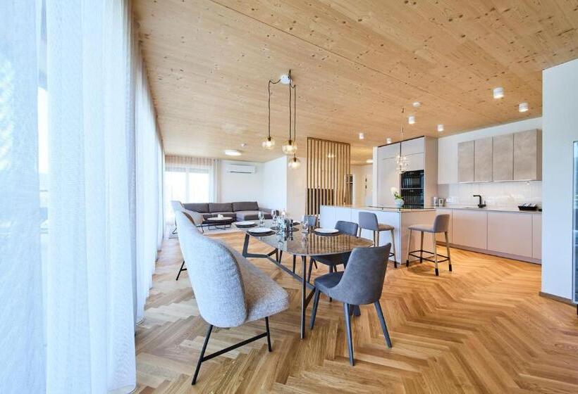 Апартаменты Пентхаус 1 Спальня, Hermitage Vital