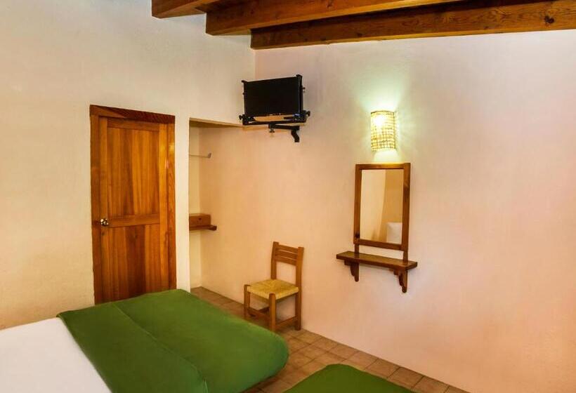 스탠다드 트리플 룸, Posada Real Del Valle