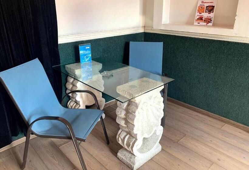 غرفة قياسية, Rio Inn