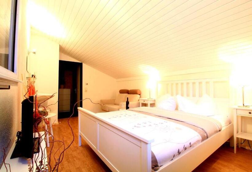 חדר משפחתי, Sonnleitn