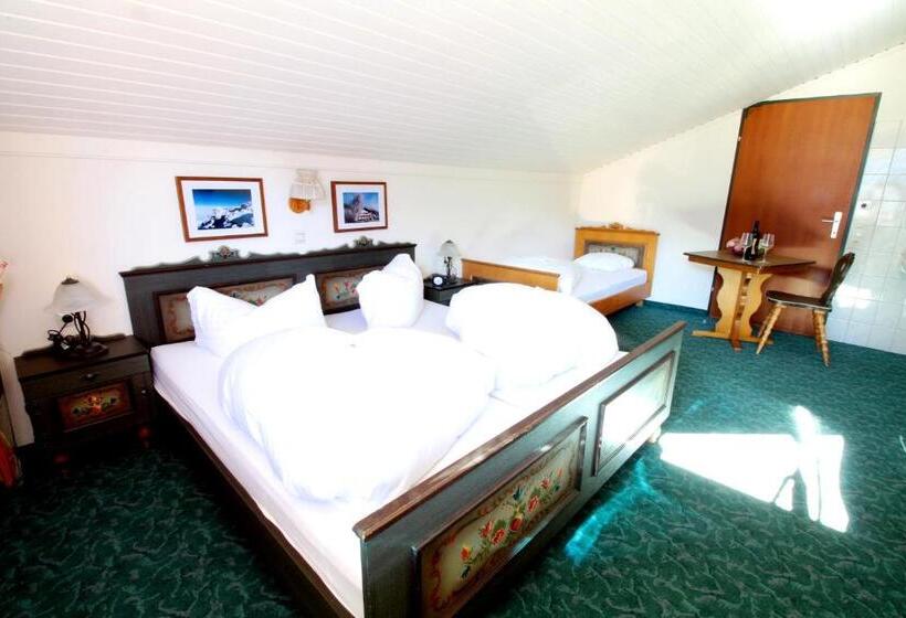 חדר משפחתי, Sonnleitn