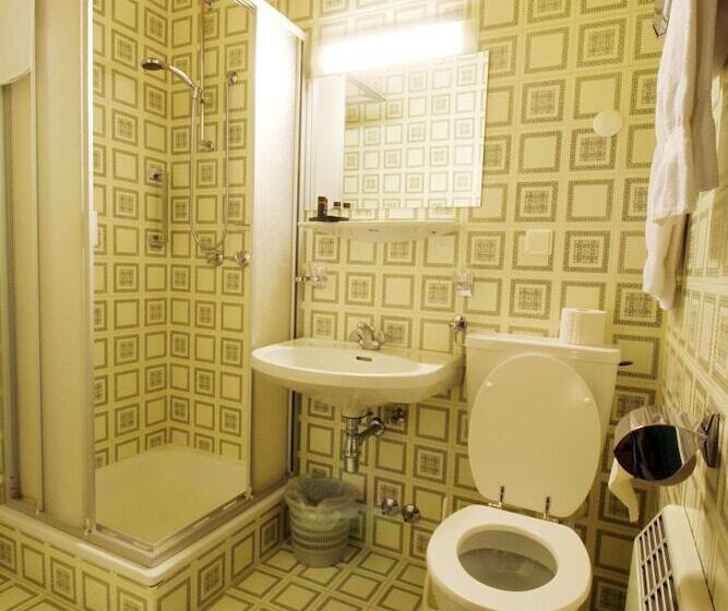 חדר סטנדרט יחיד, Sonnleitn