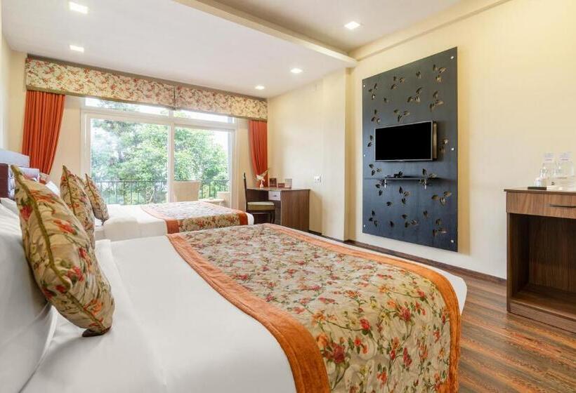 家庭山景房, Summit Barsana Resort & Spa