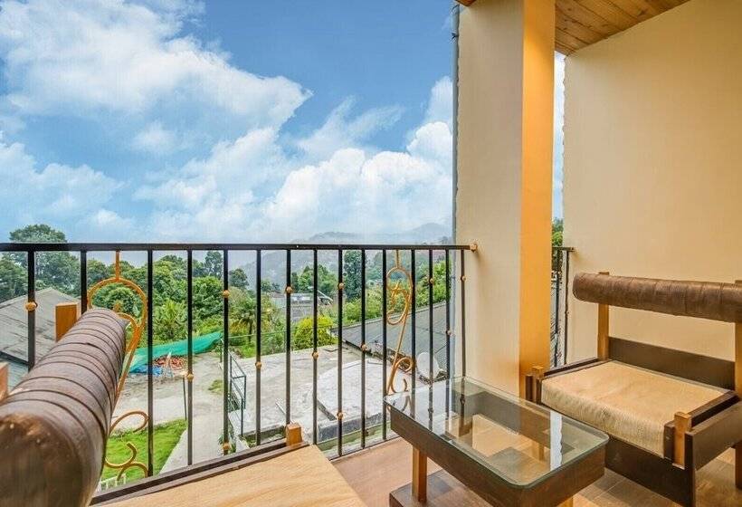 Premium room w/ mountain view, Summit Barsana Resort & Spa