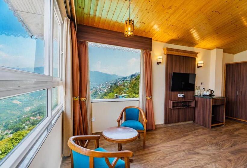 Premium room with view, Summit Namnang Courtyard & Spa Near Mg Marg