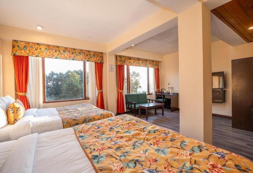 ファミリールーム, Summit Namnang Courtyard & Spa Near Mg Marg