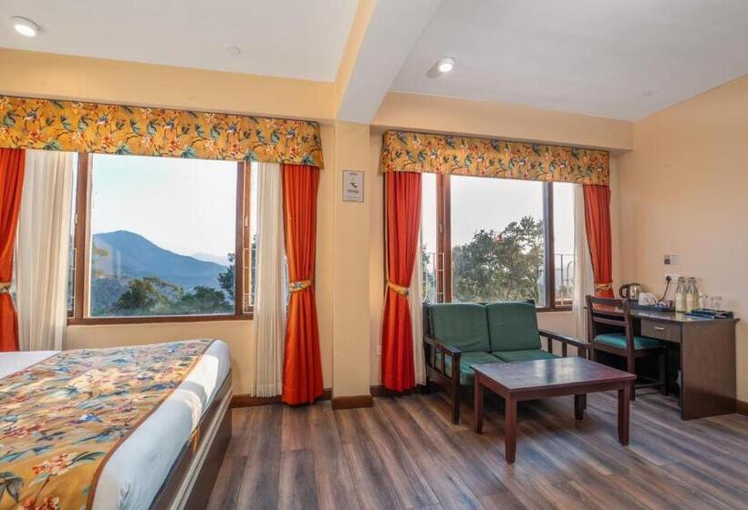 ファミリールーム, Summit Namnang Courtyard & Spa Near Mg Marg