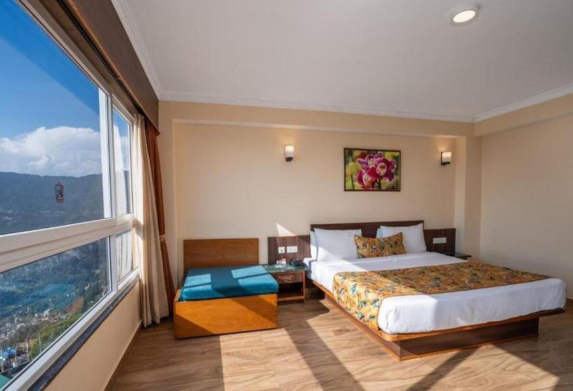 Premium room with view, Summit Namnang Courtyard & Spa Near Mg Marg