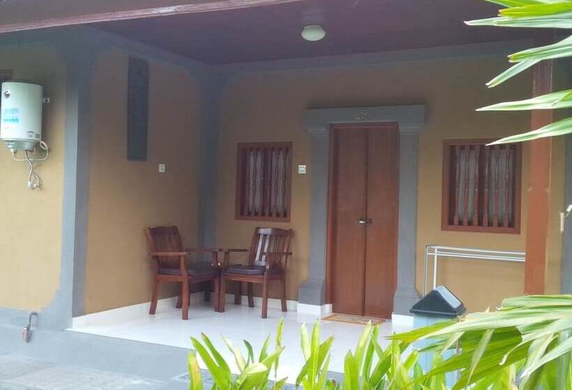 スタンダードルーム, Suji Bungalow