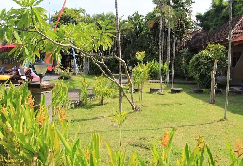 اتاق لوکس, Suji Bungalow
