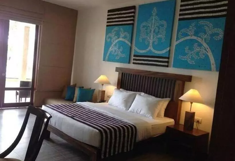 バルコニー付きデラックスルーム, Suriya Resort