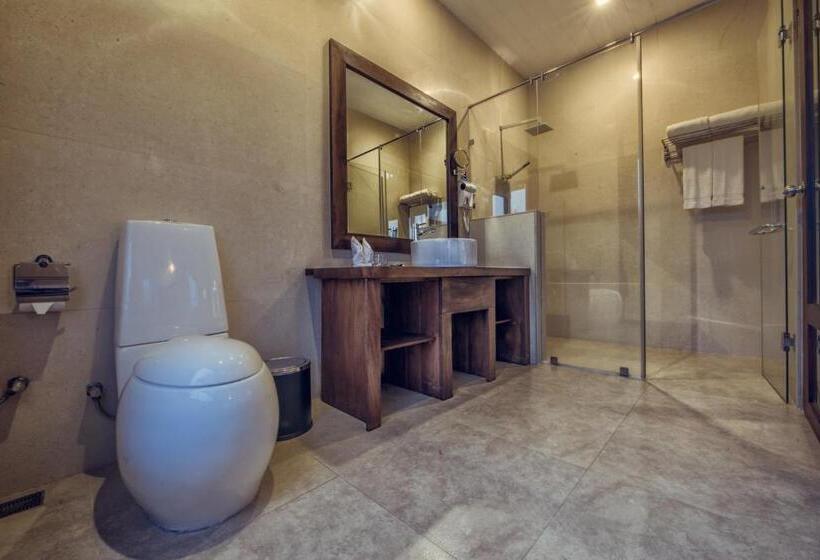 Номер Deluxe с Балконом, Suriya Resort