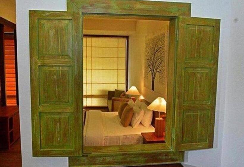 Люкс Superior Вид на Море, Suriya Resort