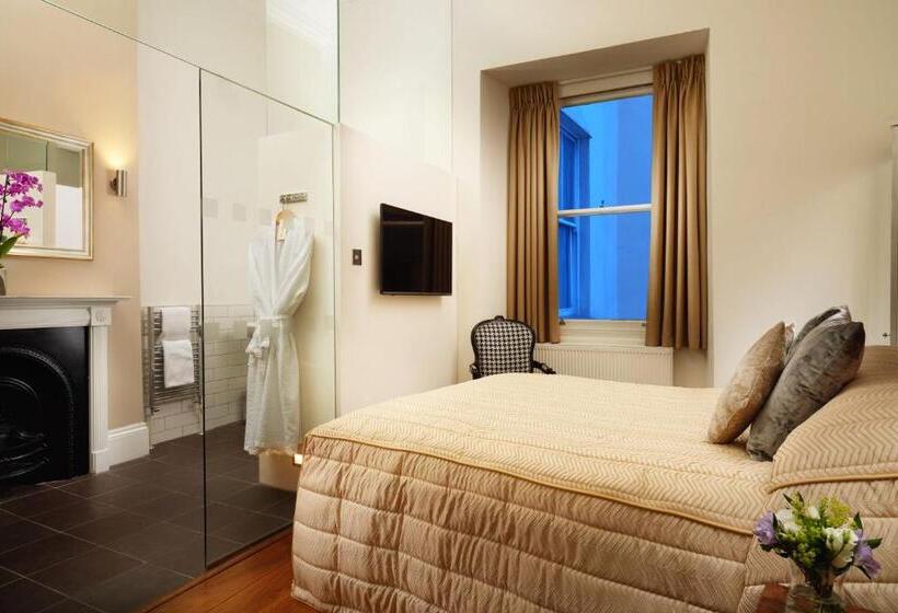 디럭스 스위트, Berkeley Suites