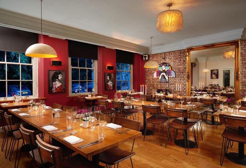 جناح ديلوكس, Berkeley Suites