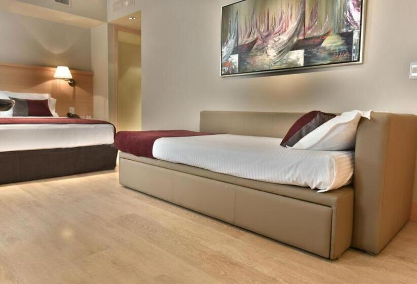 اتاق لوکس سه تخته, Arc Recoleta Boutique Hotel & Spa