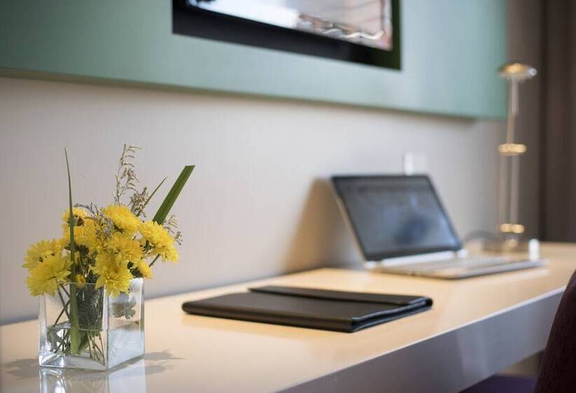 اتاق لوکس سه تخته, Arc Recoleta Boutique Hotel & Spa