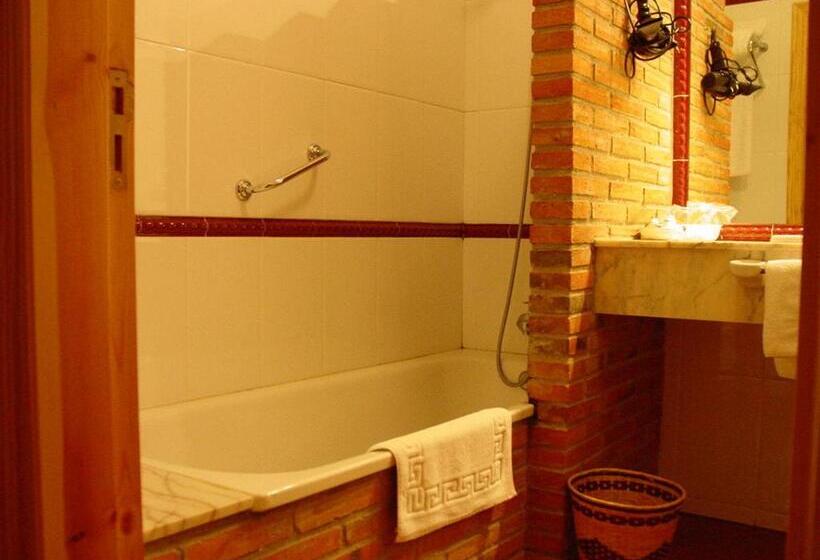 اتاق استاندارد, Gavitu