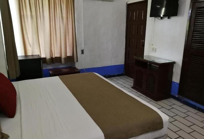 غرفة قياسية سرير كينج, Hacienda De Melaque