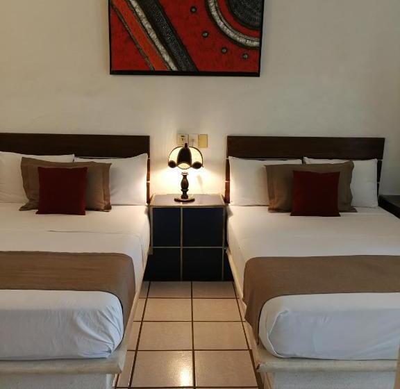 غرفة قياسية رباعية, Hacienda De Melaque