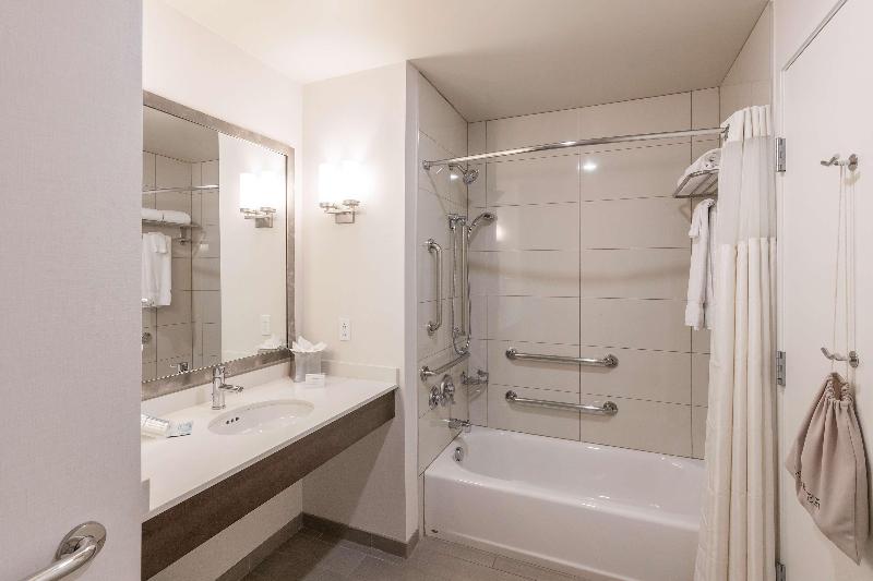 Номер Стандарт, Hilton Garden Inn Downtown Dallas