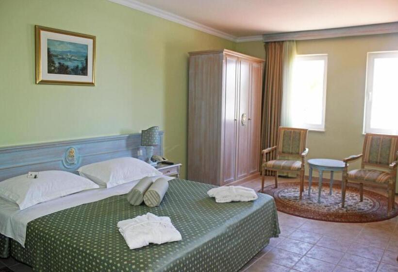 Comfort suite with balcony, Marina Frapa Resort Rogoznica