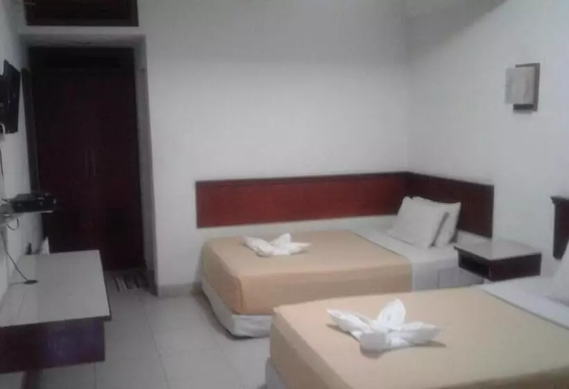 スタンダードルーム, Pandu Lakeside Hotel Parapat
