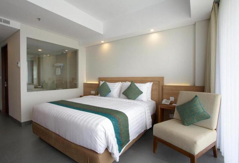 اتاق لوکس با بالکن, Paragon Hotel Seminyak