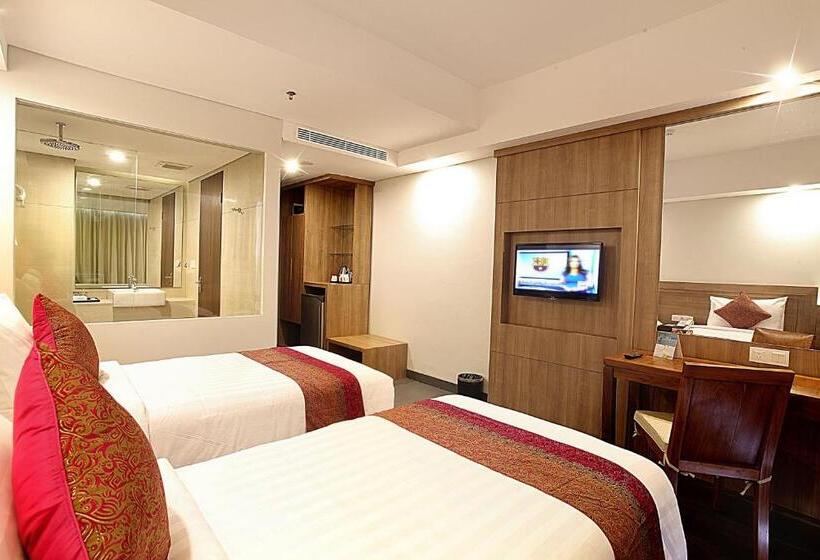 バルコニー付きデラックスルーム, Paragon Hotel Seminyak