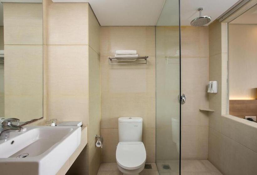 سوییت جونیور با بالکن, Paragon Hotel Seminyak
