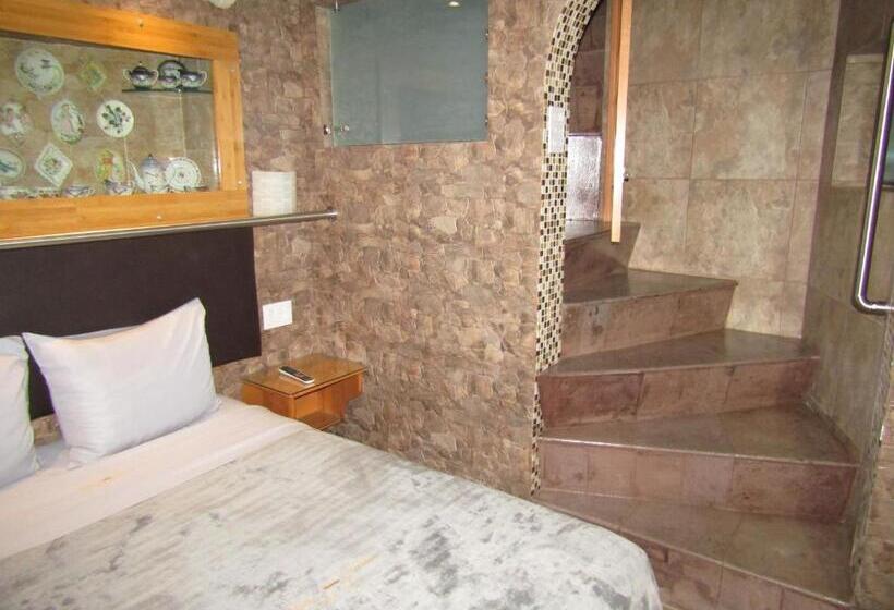 غرفة ديلوكس, 1973