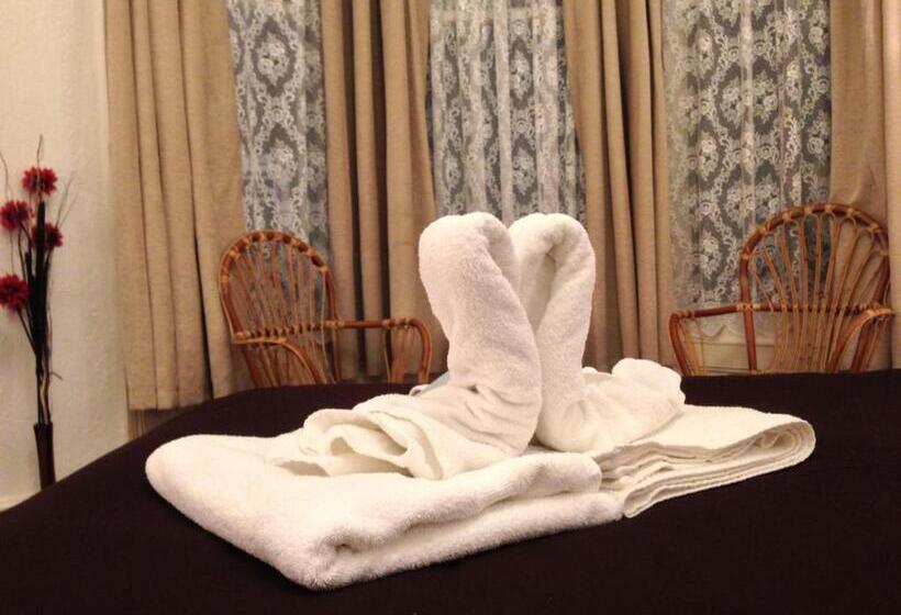 Номер Стандартный с Видом, Wilsons Hotel   Blackpool Tower View