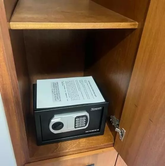 استودیو استاندارد با بالکن, Marina Cabo Plaza Unit 107a