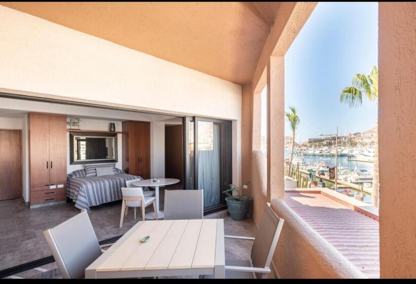 Студио Стандарт с Балконом, Marina Cabo Plaza