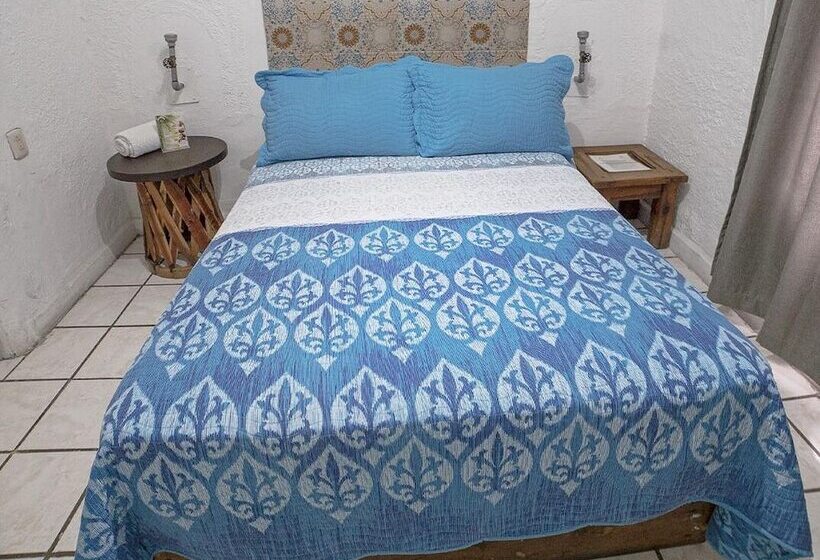 غرفة قياسية, Media Luna