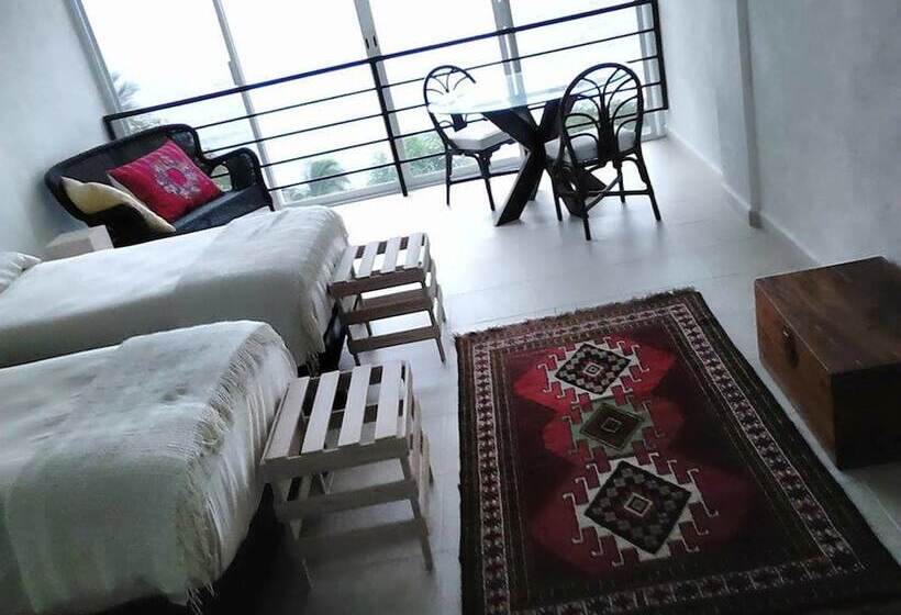 オーシャンビュースタンダードルーム, Donde Mira El Sol, Abierto Y Funcionando Promo 50 Por Ciento