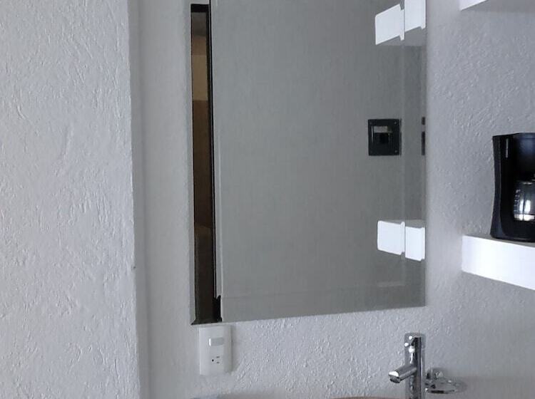 オーシャンビュースタンダードルーム, Donde Mira El Sol, Abierto Y Funcionando Promo 50 Por Ciento