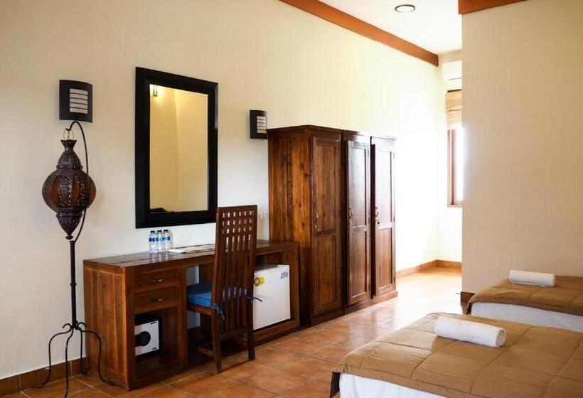 이코노미 트리플 룸, Ecosfera Hotel, Yoga & Spa